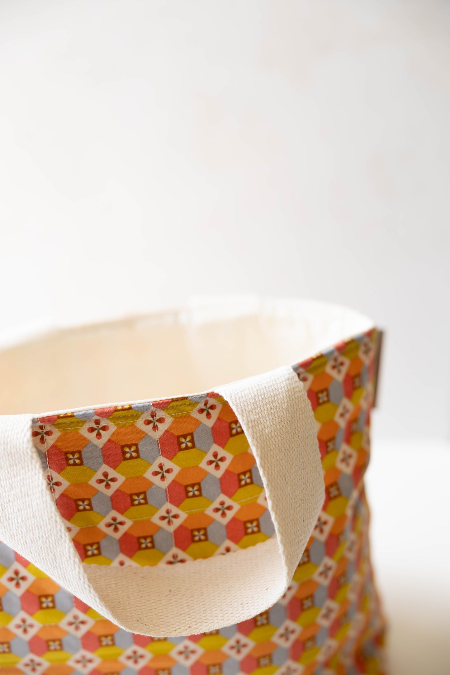 Mini Tote - Groovy Grid