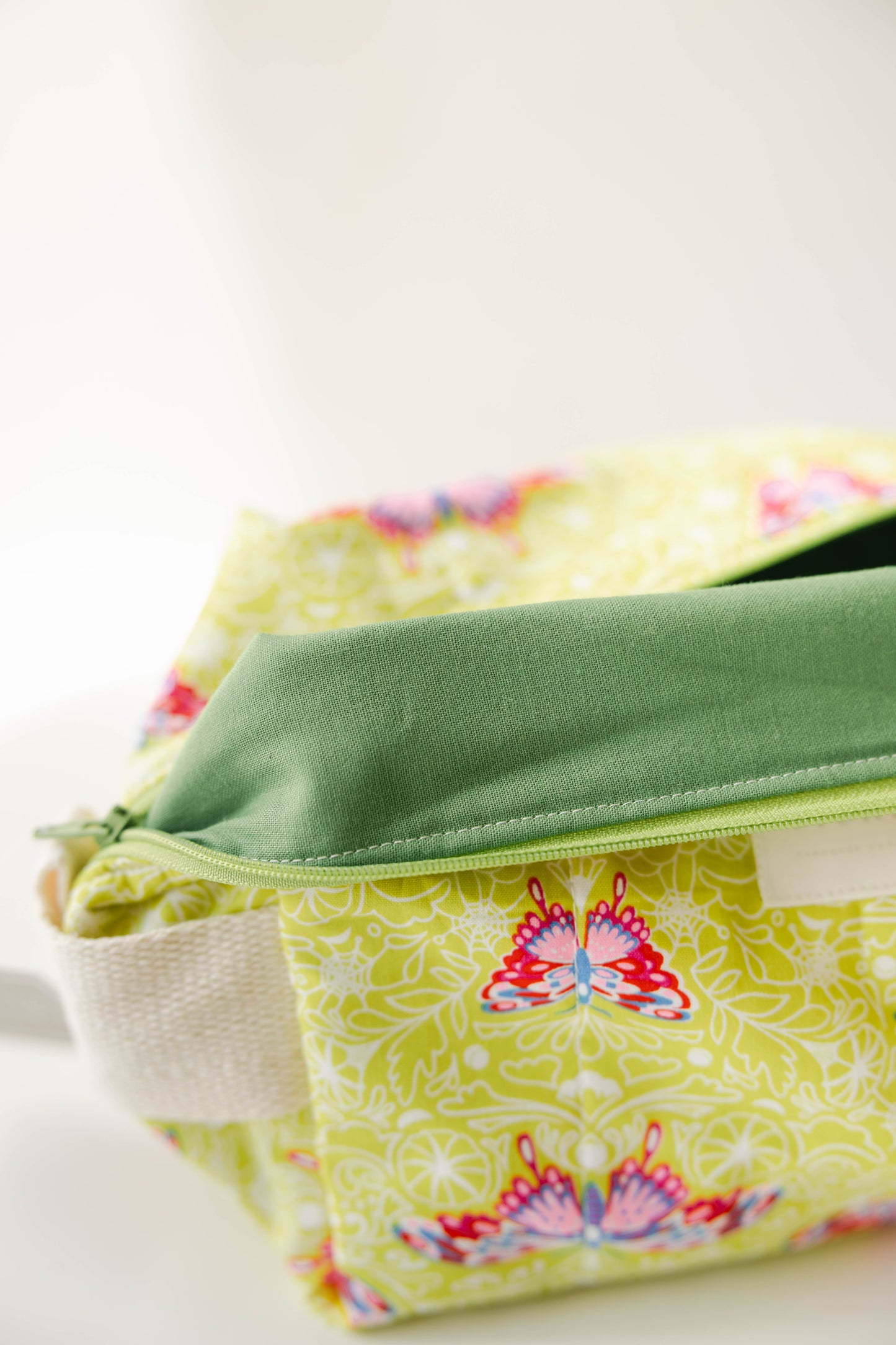 Boxy Bag - Bright Butterfly
