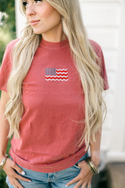 Bows & Scallops Flag Tee