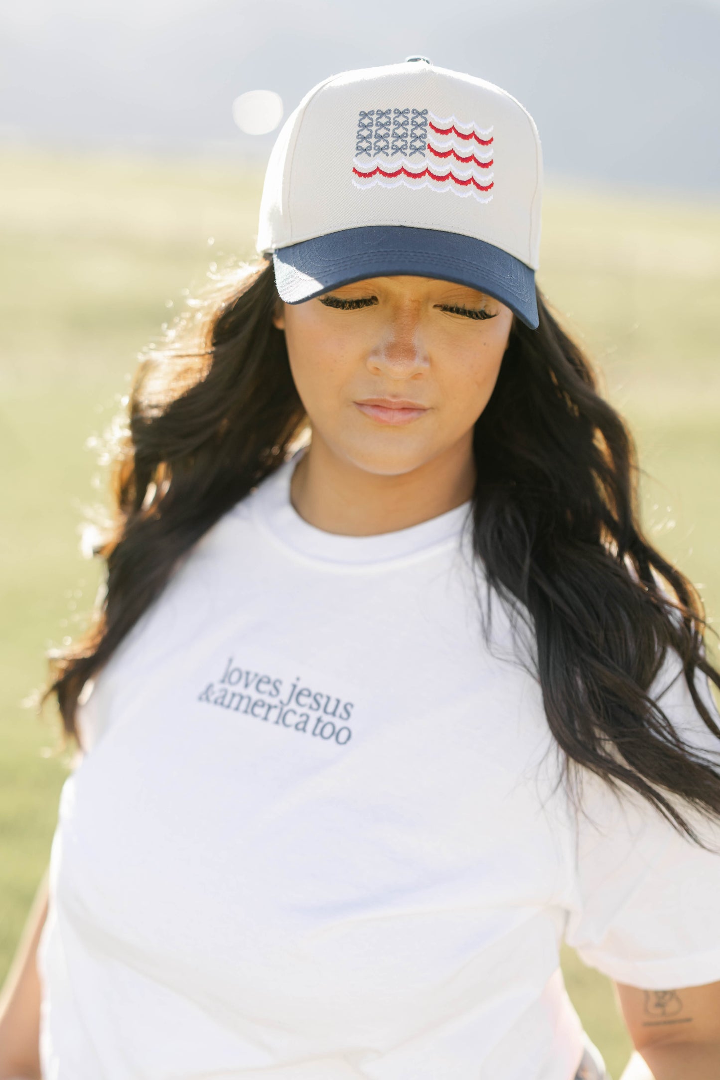 Bows & Scallops Flag Hat