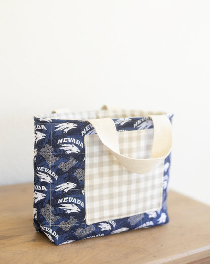 Bible Tote - Wolf Pack with Pocket