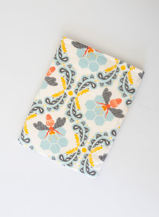 E-Reader Sleeve - Fancy Bee